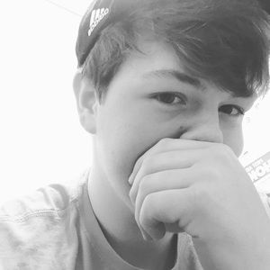 Meet your Posher, Kyle